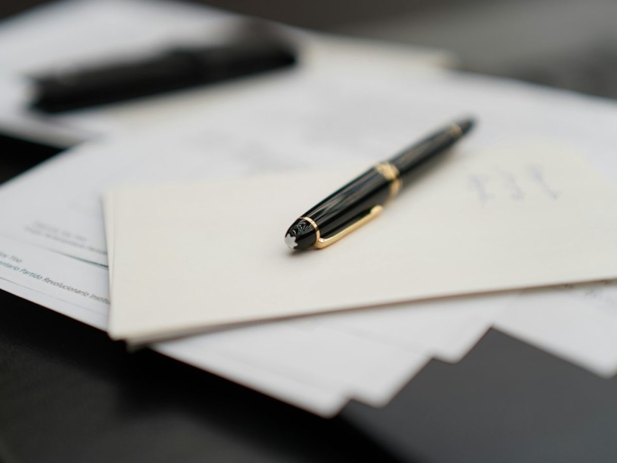 Clauses contractuelles pour prestations de netlinking et relinking